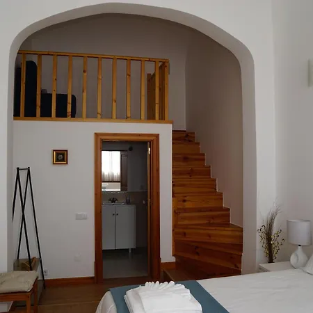 Casa De Marim Al Guest house *